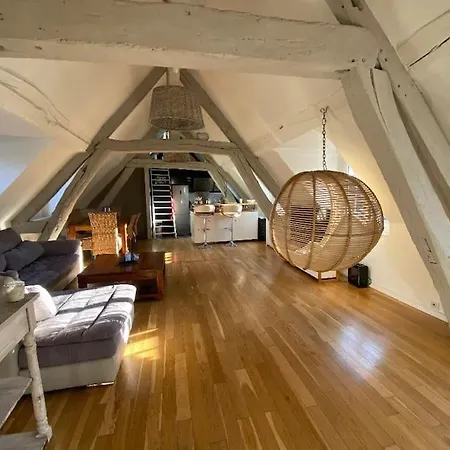 דירה Sous Les Clochers De - Cathedrale